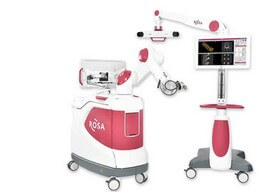 《科技》雙和率先執行帕金森手術，勵羅莎手術機器人後援