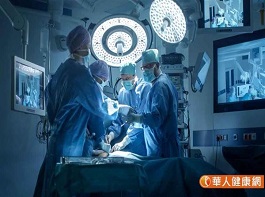 亞洲首例「ROSA」手術在台灣，世界為何掀起醫療機器手臂風潮？